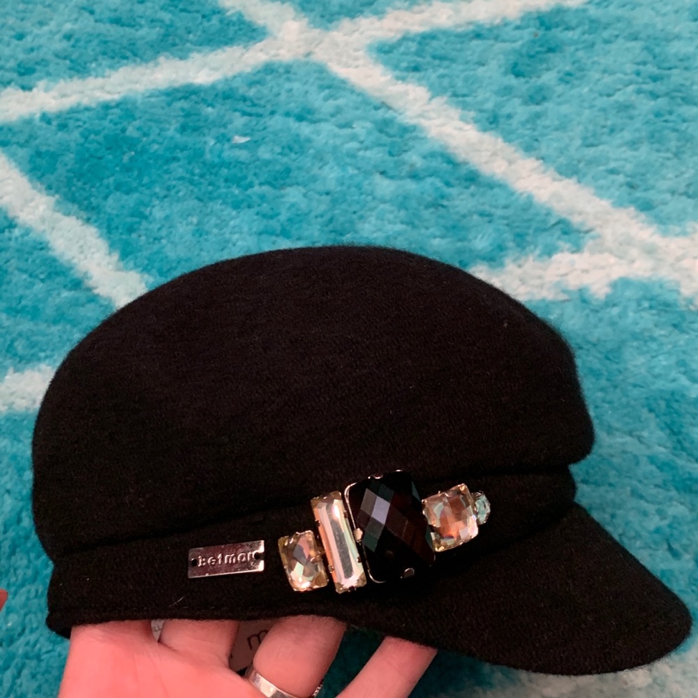 Gem hat!🖤